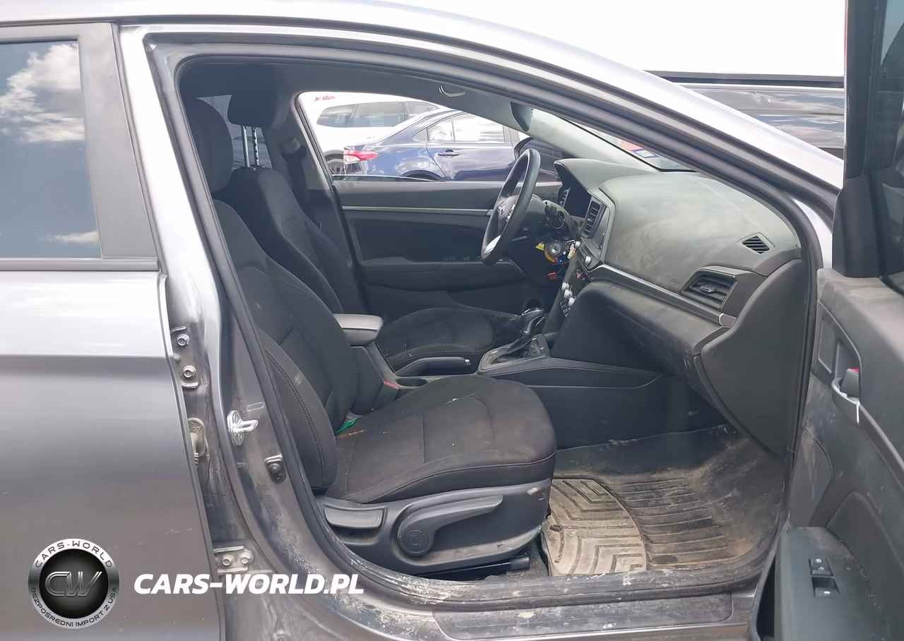 2020 Hyundai Elantra Sel VIN:5NPD84LF6LH543801 - 5