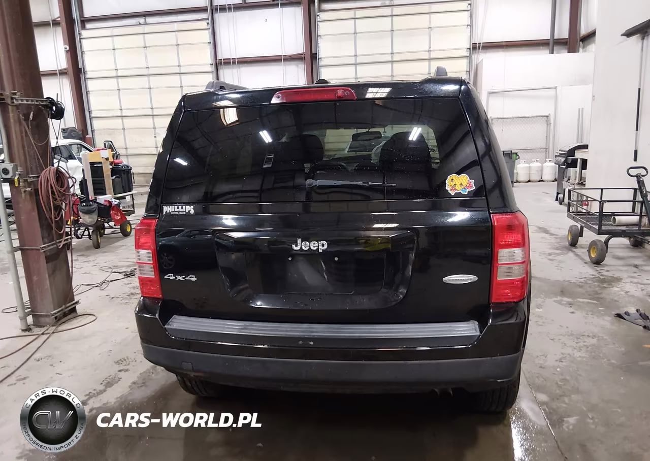 2017 Jeep Patriot Latitude VIN:1C4NJRFB9HD175321 - 16