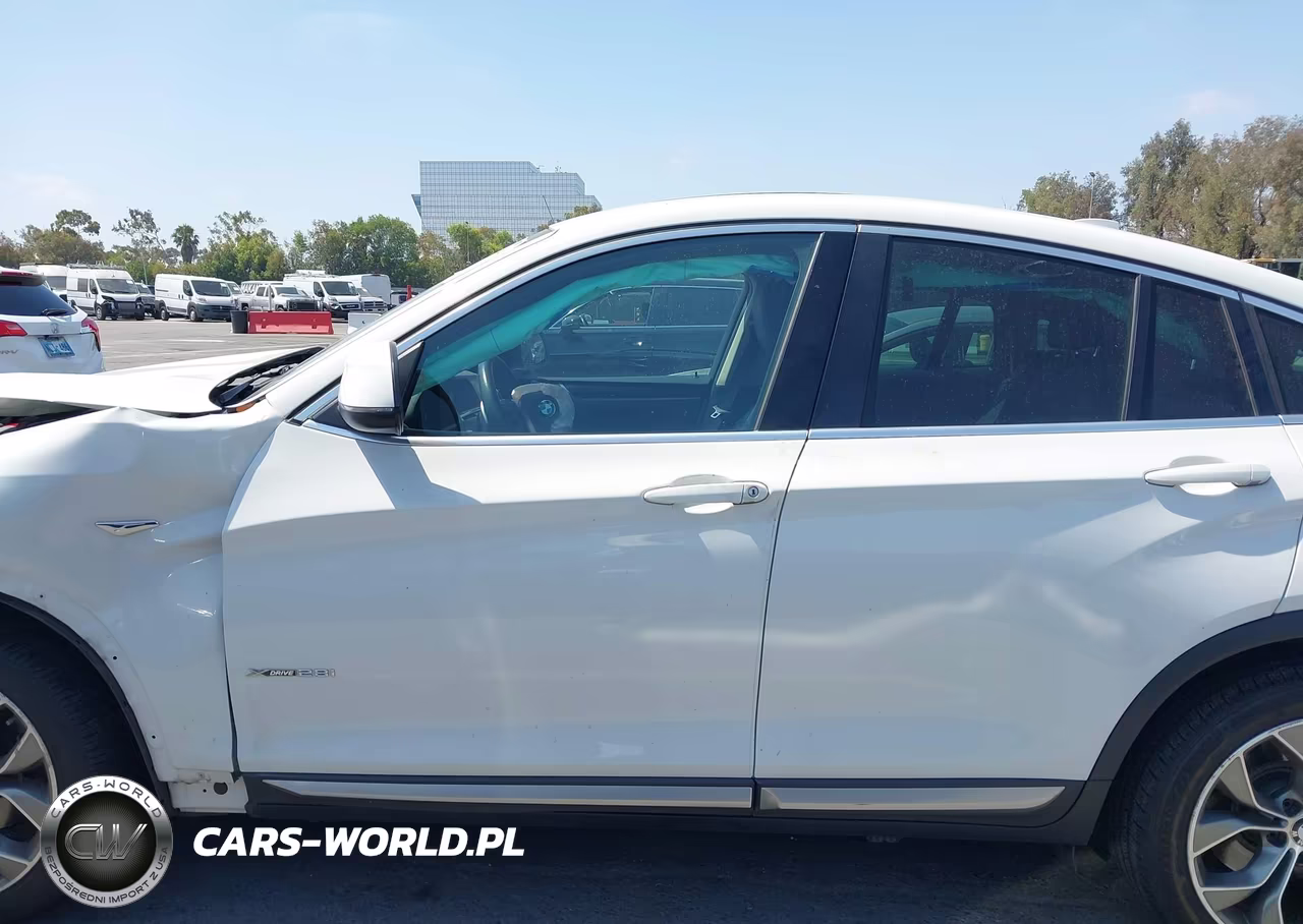 2017 BMW X4 xDrive28I VIN:5UXXW3C35H0T79835 - 14