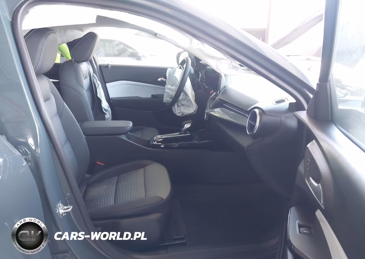 2026 Chevrolet Trax Fwd Lt VIN:KL77LHEP3TC119462 - 5