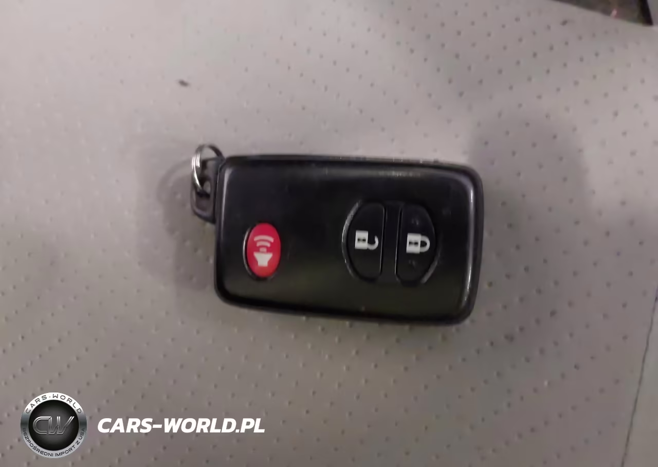 2013 Toyota Prius Three VIN:JTDKN3DU9D5620458 - 11