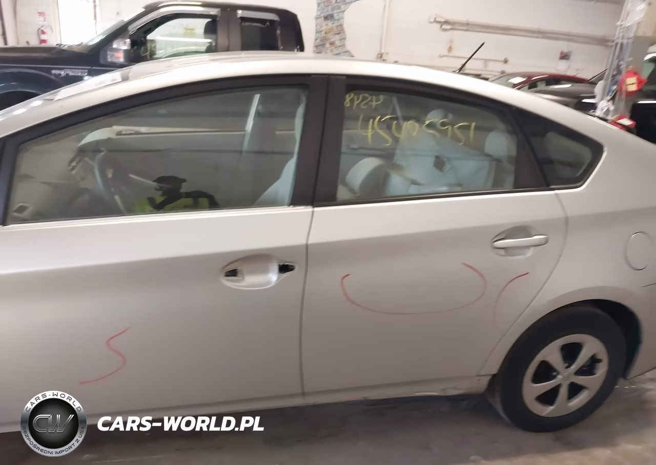 2013 Toyota Prius Three VIN:JTDKN3DU9D5620458 - 14