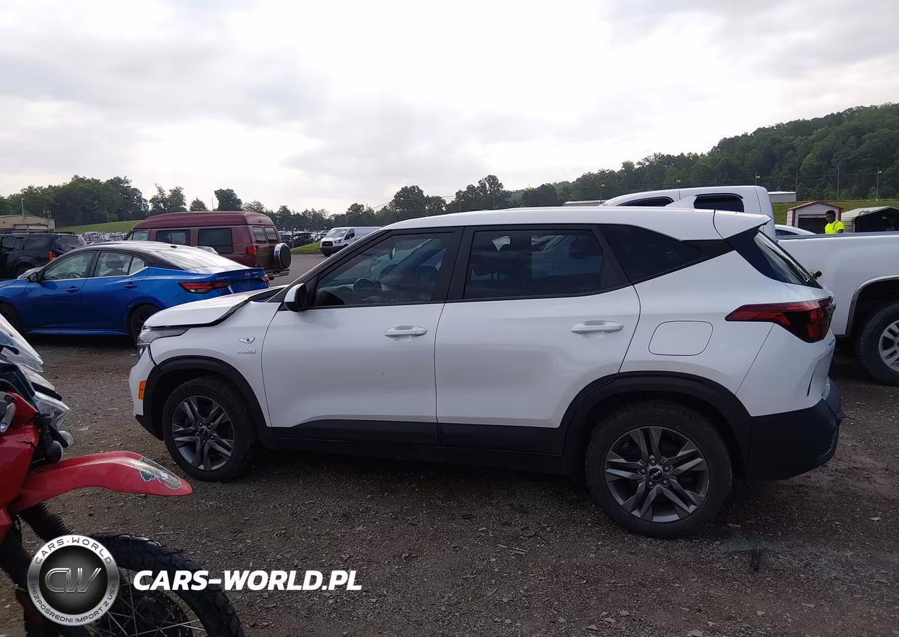 2022 Kia Seltos Lx VIN:KNDEPCAAXN7236731 - 14