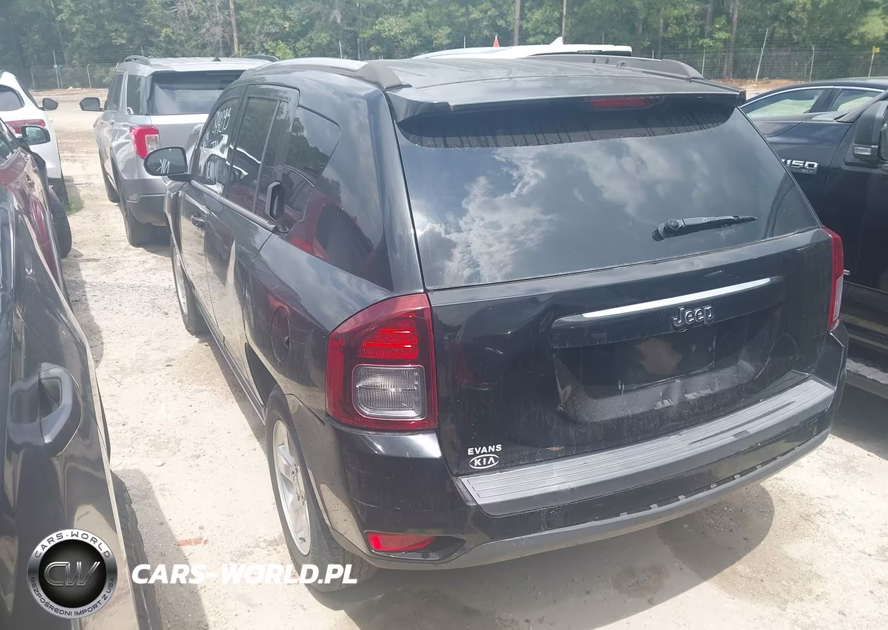 2014 Jeep Compass Sport VIN:1C4NJCBA4ED844293 - 3