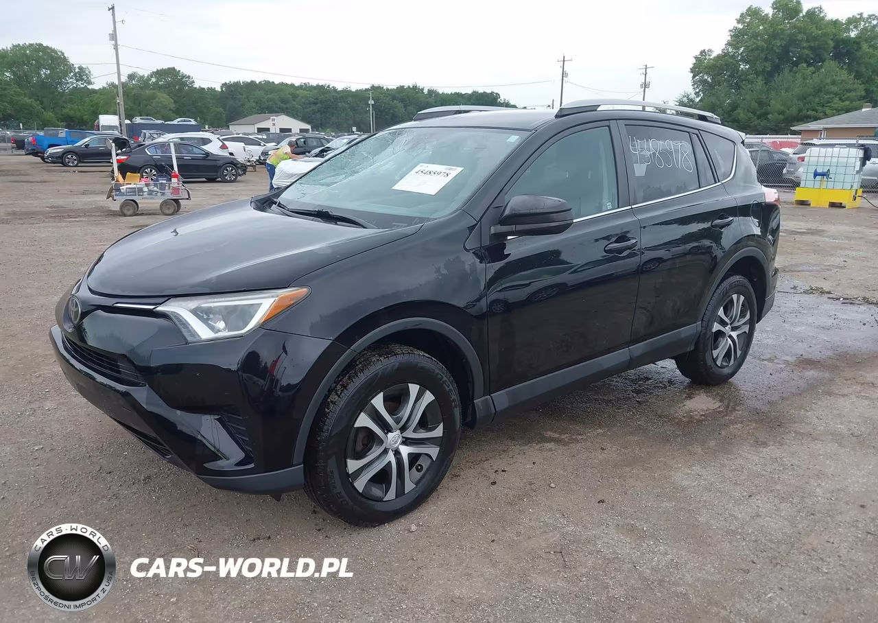 2017 Toyota Rav4 Le VIN:2T3BFREV3HW693380 - 2