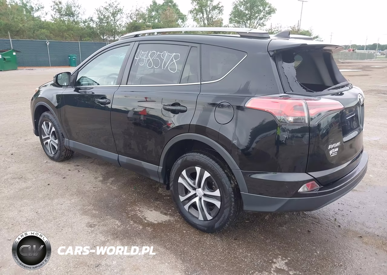 2017 Toyota Rav4 Le VIN:2T3BFREV3HW693380 - 3