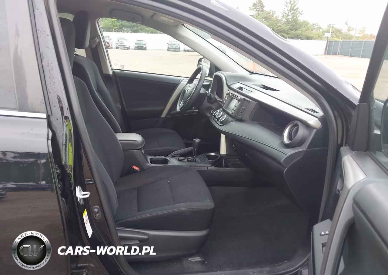 2017 Toyota Rav4 Le VIN:2T3BFREV3HW693380 - 5