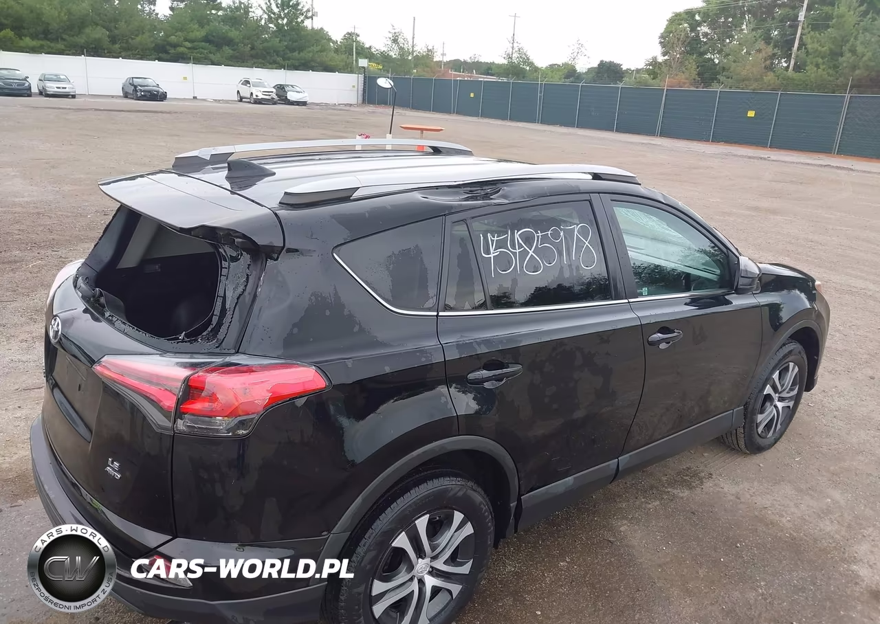 2017 Toyota Rav4 Le VIN:2T3BFREV3HW693380 - 6