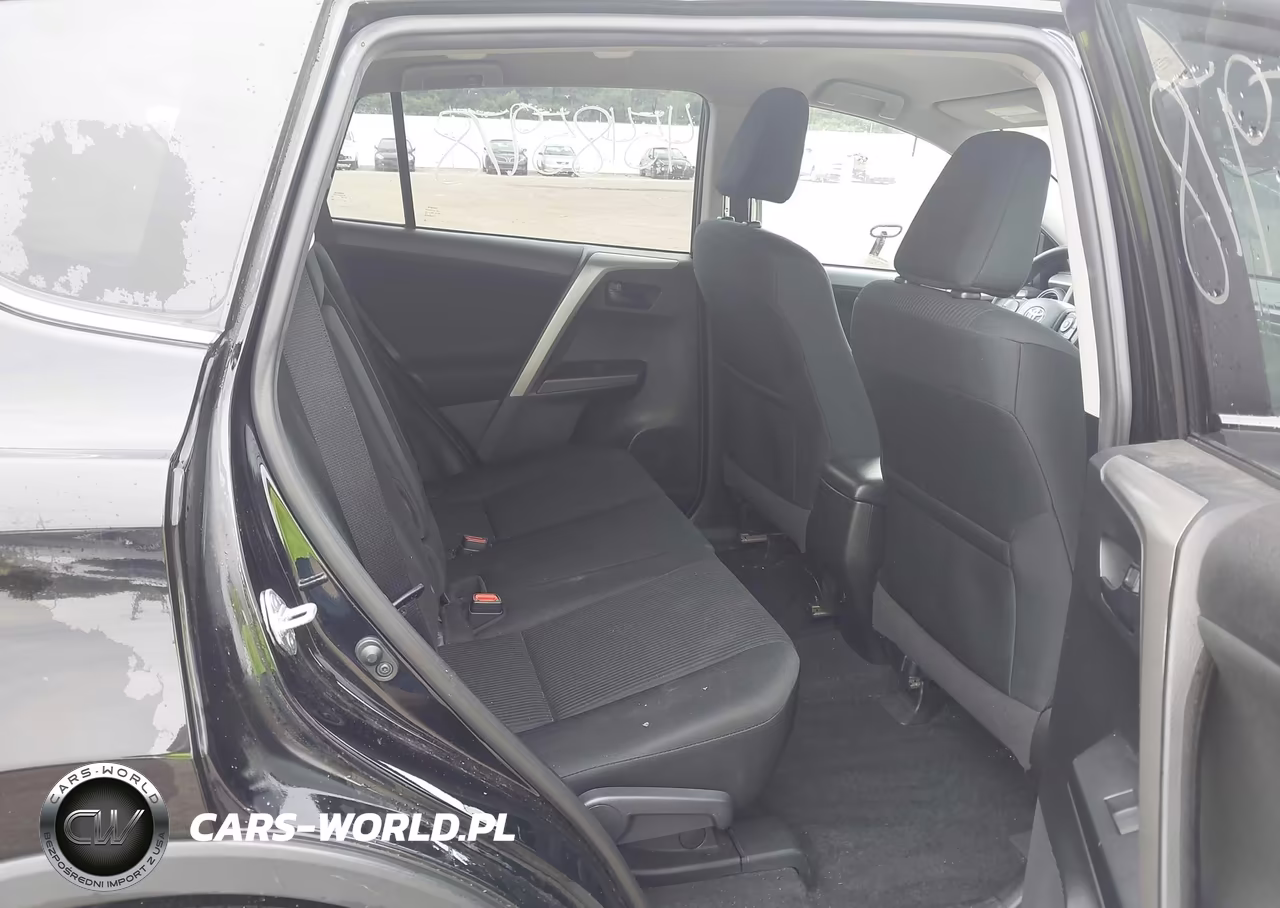 2017 Toyota Rav4 Le VIN:2T3BFREV3HW693380 - 8