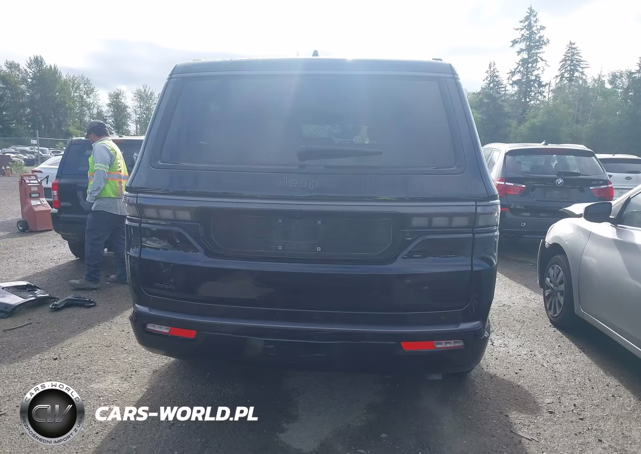 2026 Jeep Grand Wagoneer Limited Altitude 4X4 VIN:1C4SJVBP6TS159143 - 16