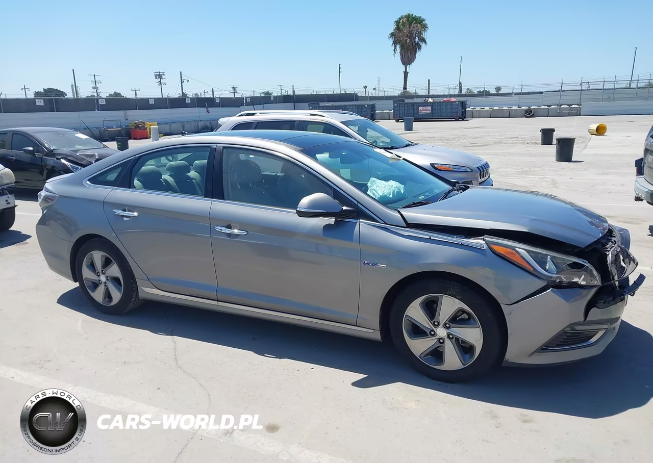 2017 Hyundai Sonata Hybrid Limited VIN:KMHE34L11HA056569 - 13