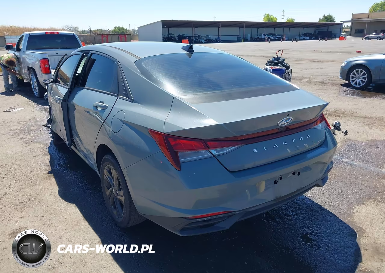 2021 Hyundai Elantra Sel VIN:KMHLS4AG1MU141261 - 3