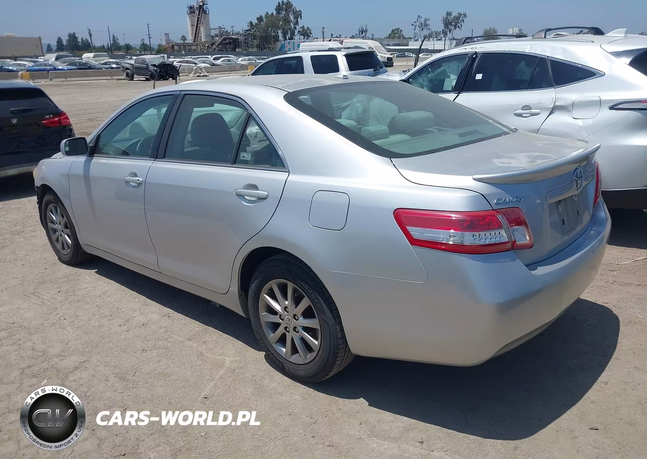 2011 Toyota Camry Le VIN:4T1BF3EK7BU748352 - 3