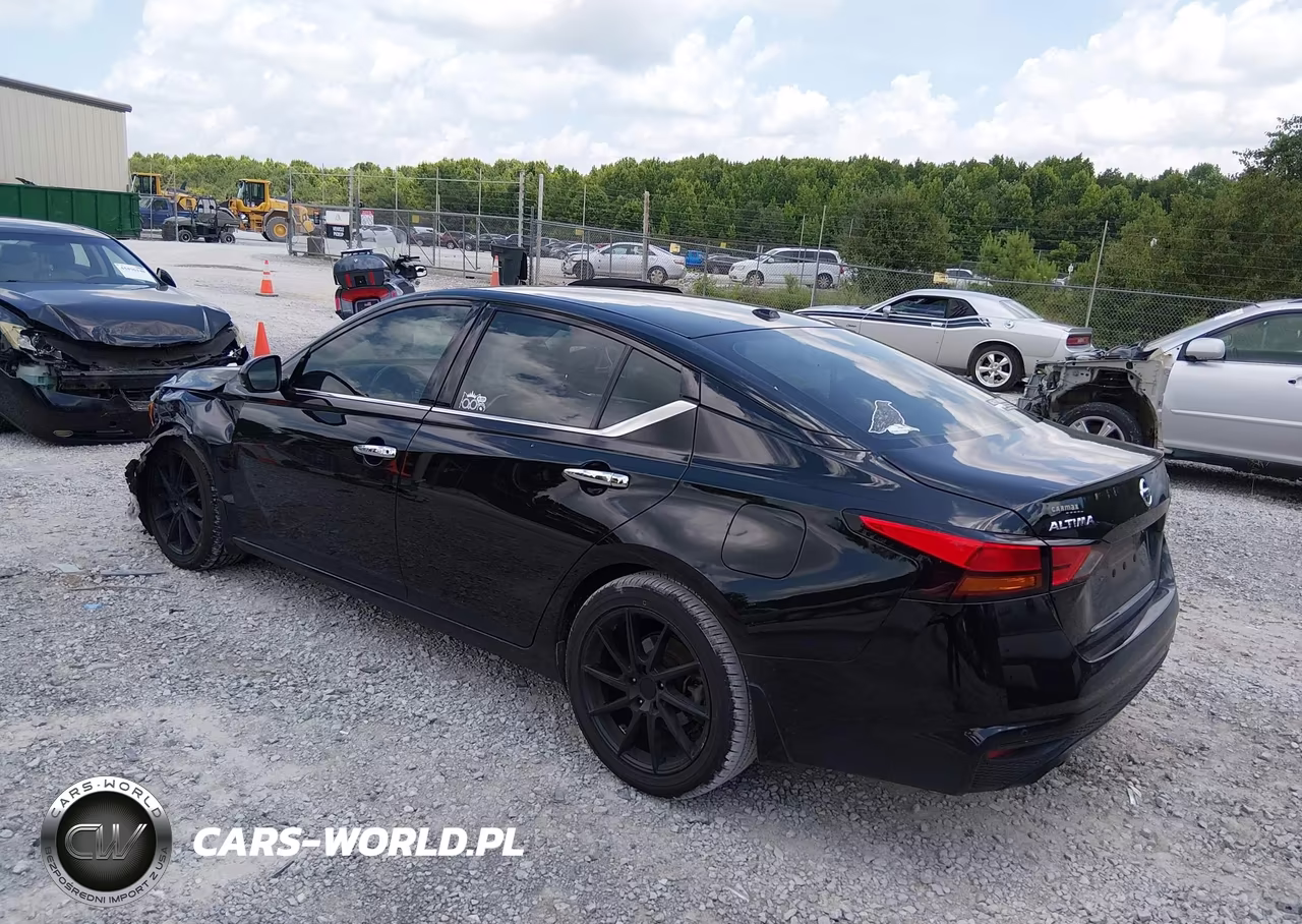 2019 Nissan Altima 2.5 Platinum VIN:1N4BL4FV5KC207193 - 3