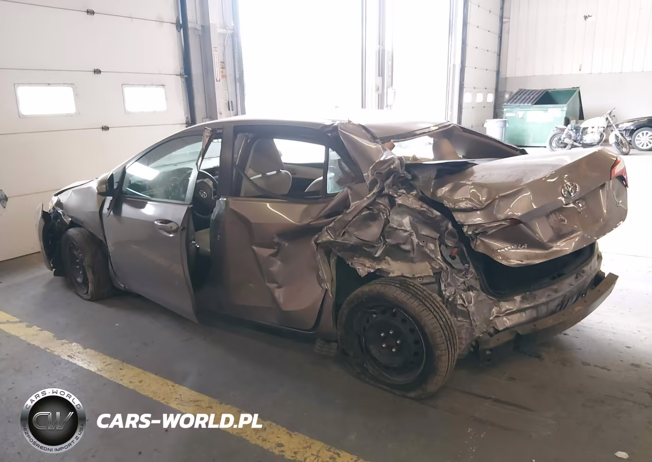 2015 Toyota Corolla Le VIN:5YFBURHE6FP339913 - 15