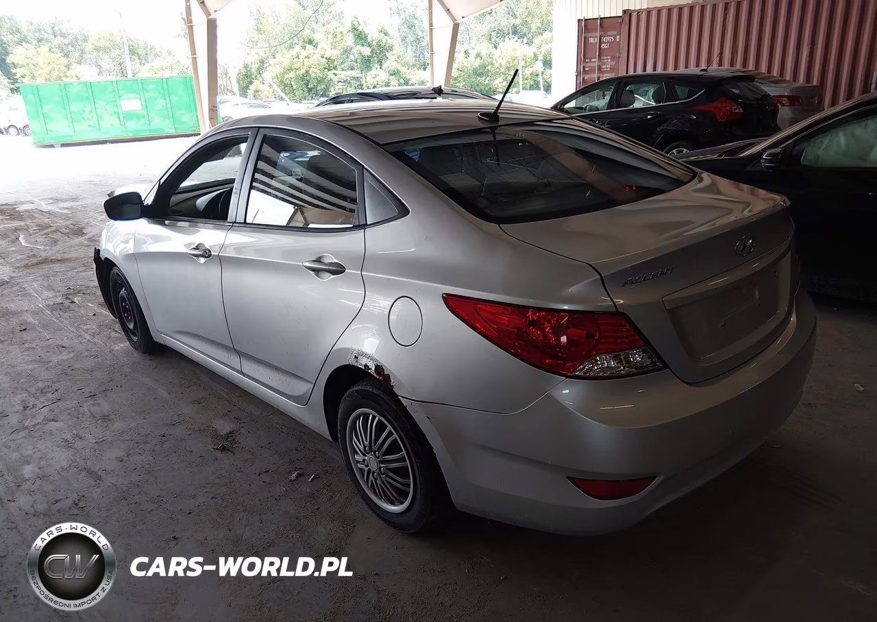 2013 Hyundai Accent Gls VIN:KMHCT4AE6DU453183 - 3