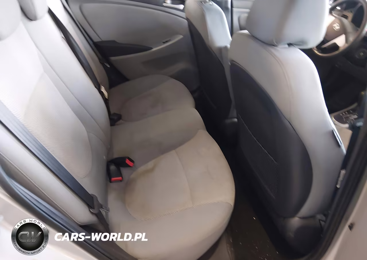 2013 Hyundai Accent Gls VIN:KMHCT4AE6DU453183 - 8