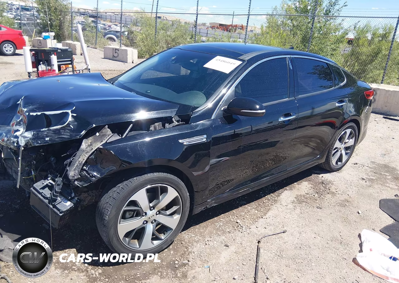 2019 Kia Optima S VIN:5XXGT4L34KG302377 - 2