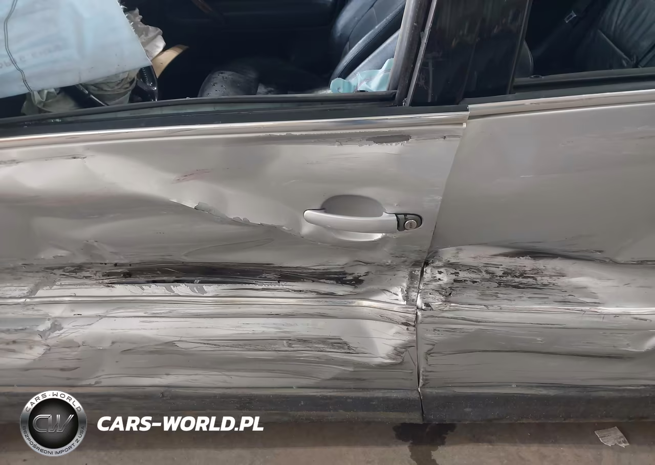 2002 Volkswagen Passat Gls V6 VIN:WVWVH63BX2E408901 - 9