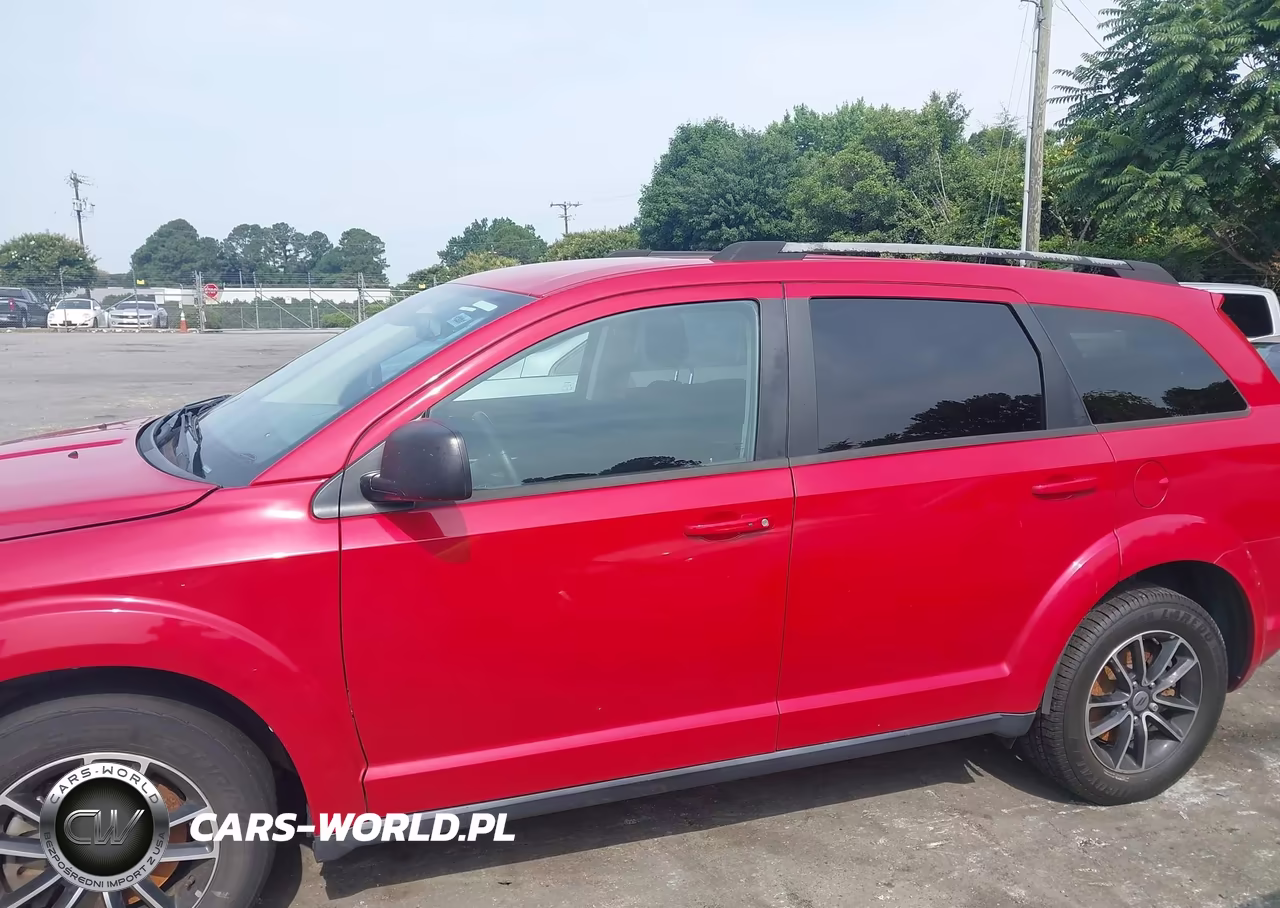 2018 Dodge Journey Se VIN:3C4PDCAB0JT474748 - 14