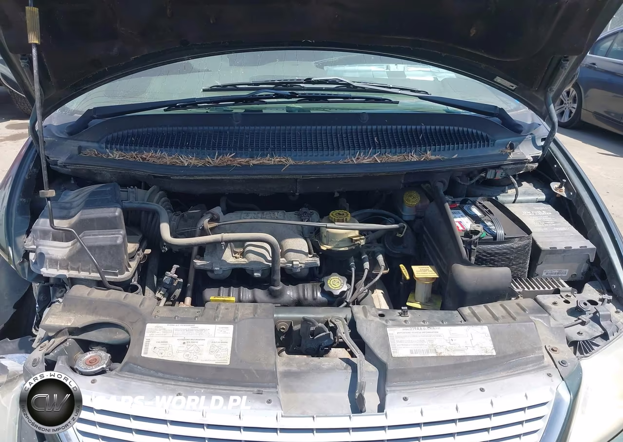 2001 Chrysler Town & Country Lxi VIN:2C8GP54L81R155039 - 10