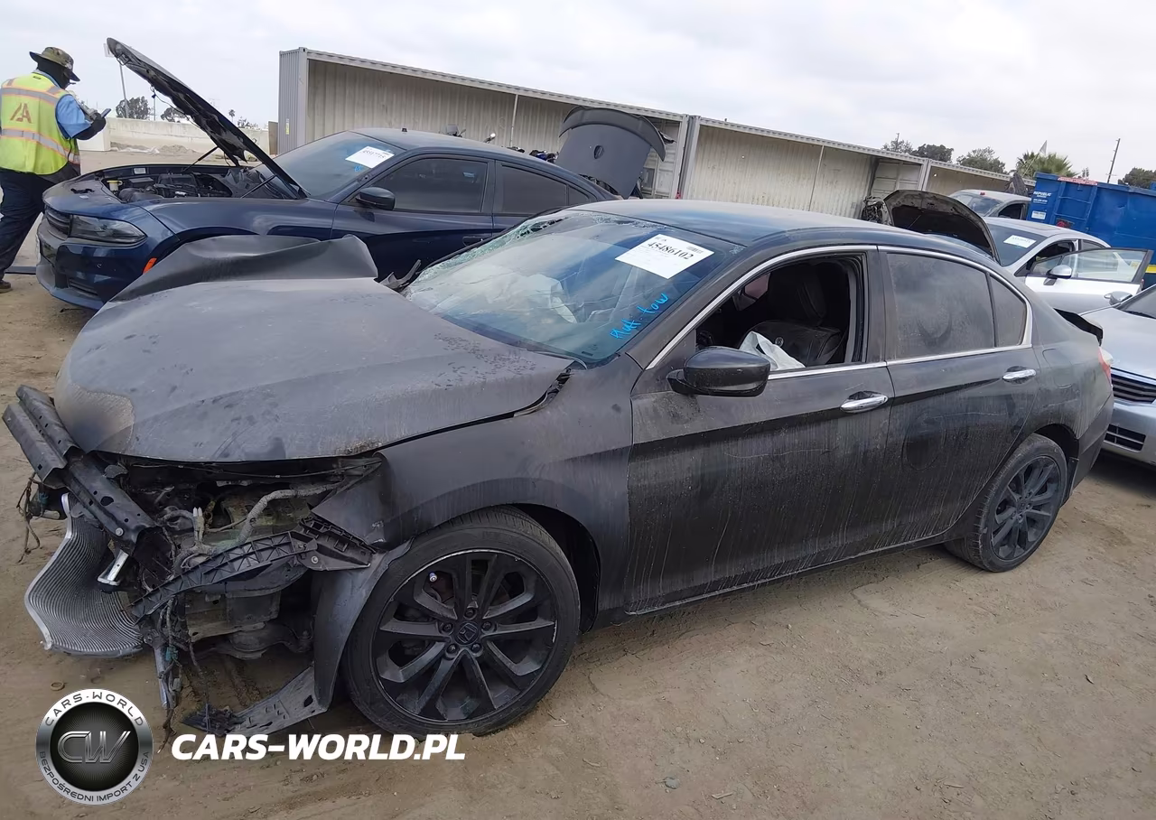 2014 Honda Accord Sport VIN:1HGCR2F55EA085681 - 13