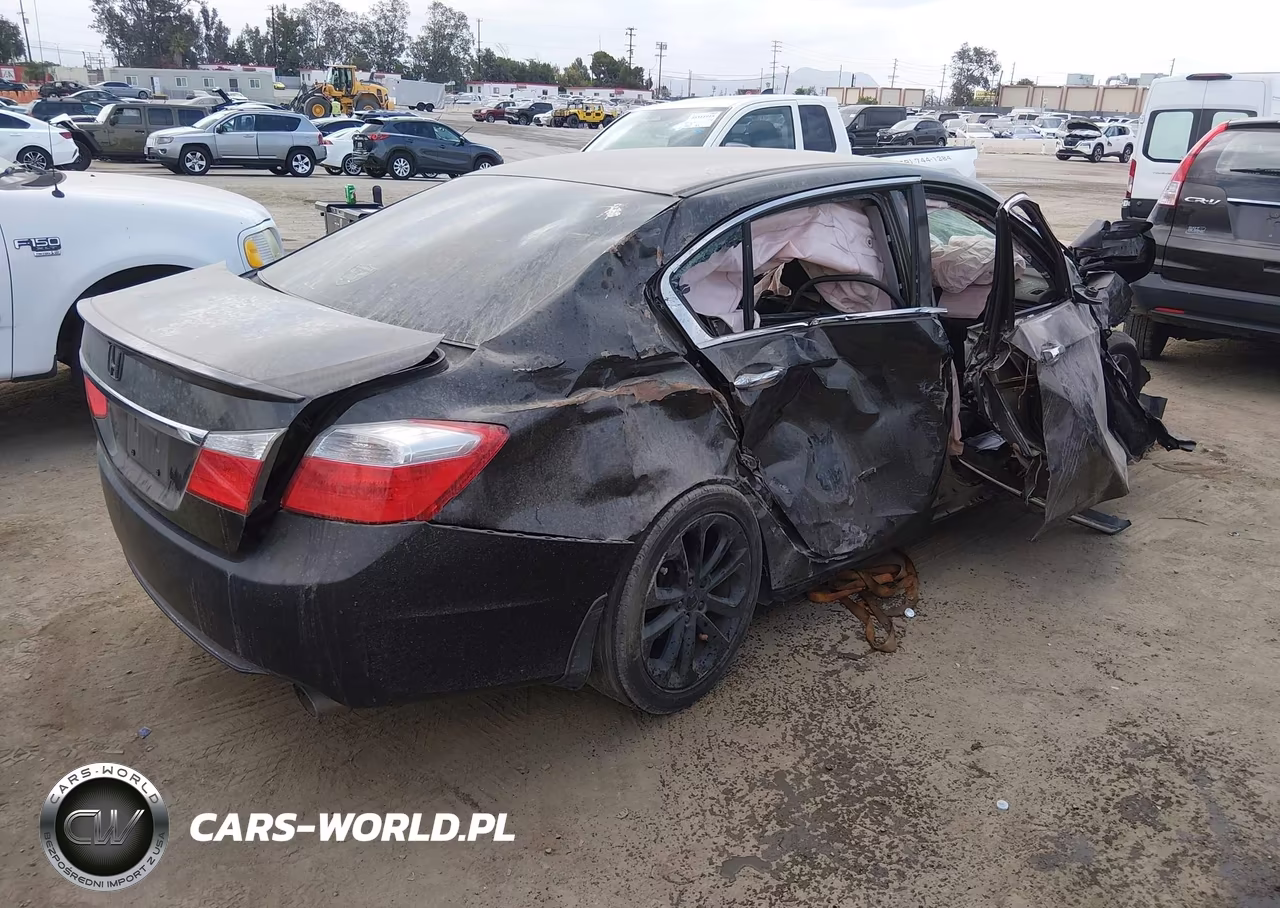 2014 Honda Accord Sport VIN:1HGCR2F55EA085681 - 4