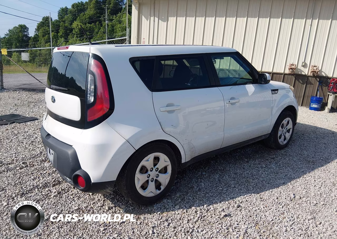 2015 Kia Soul VIN:KNDJN2A2XF7135889 - 4