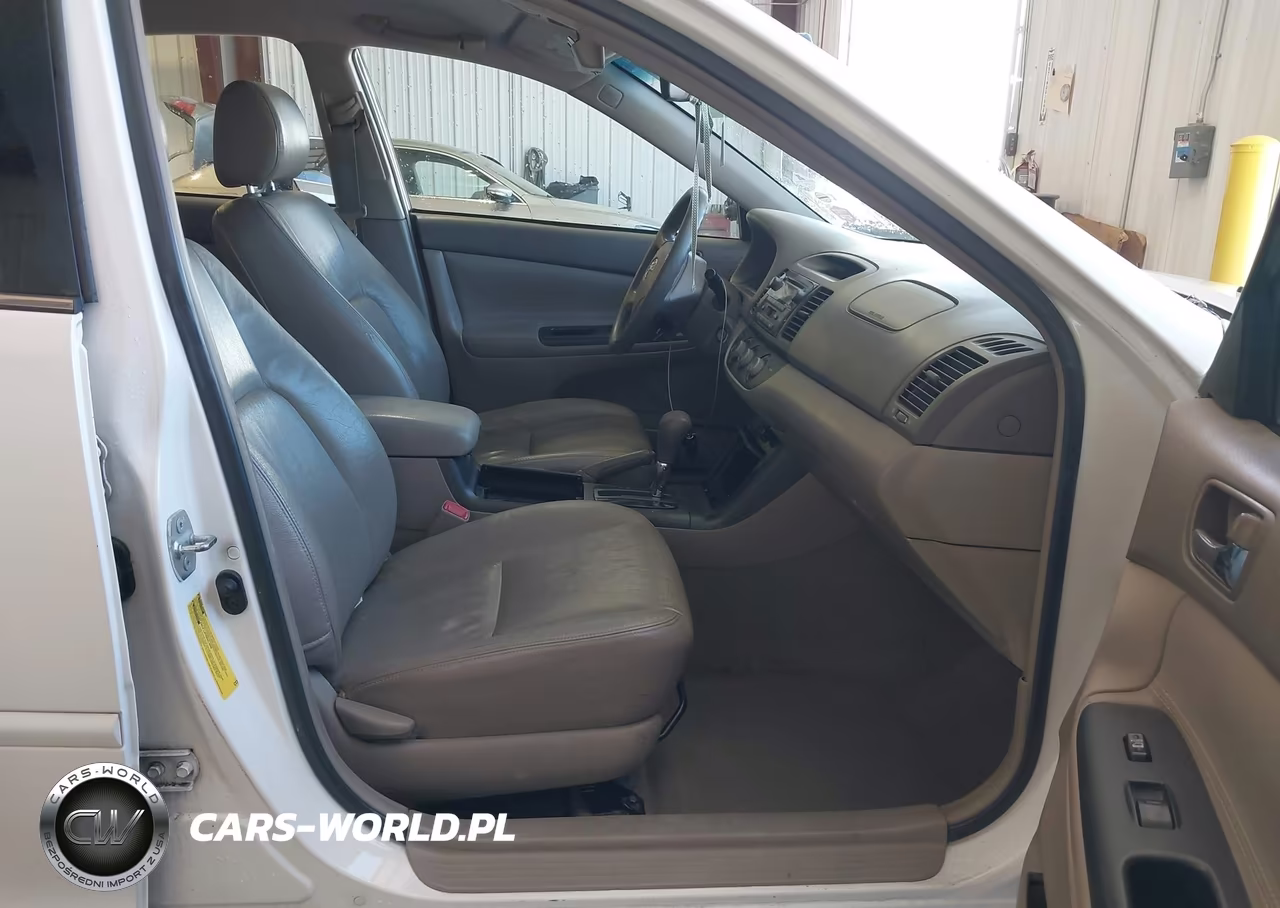 2005 Toyota Camry Le V6 VIN:4T1BF30K05U614598 - 5