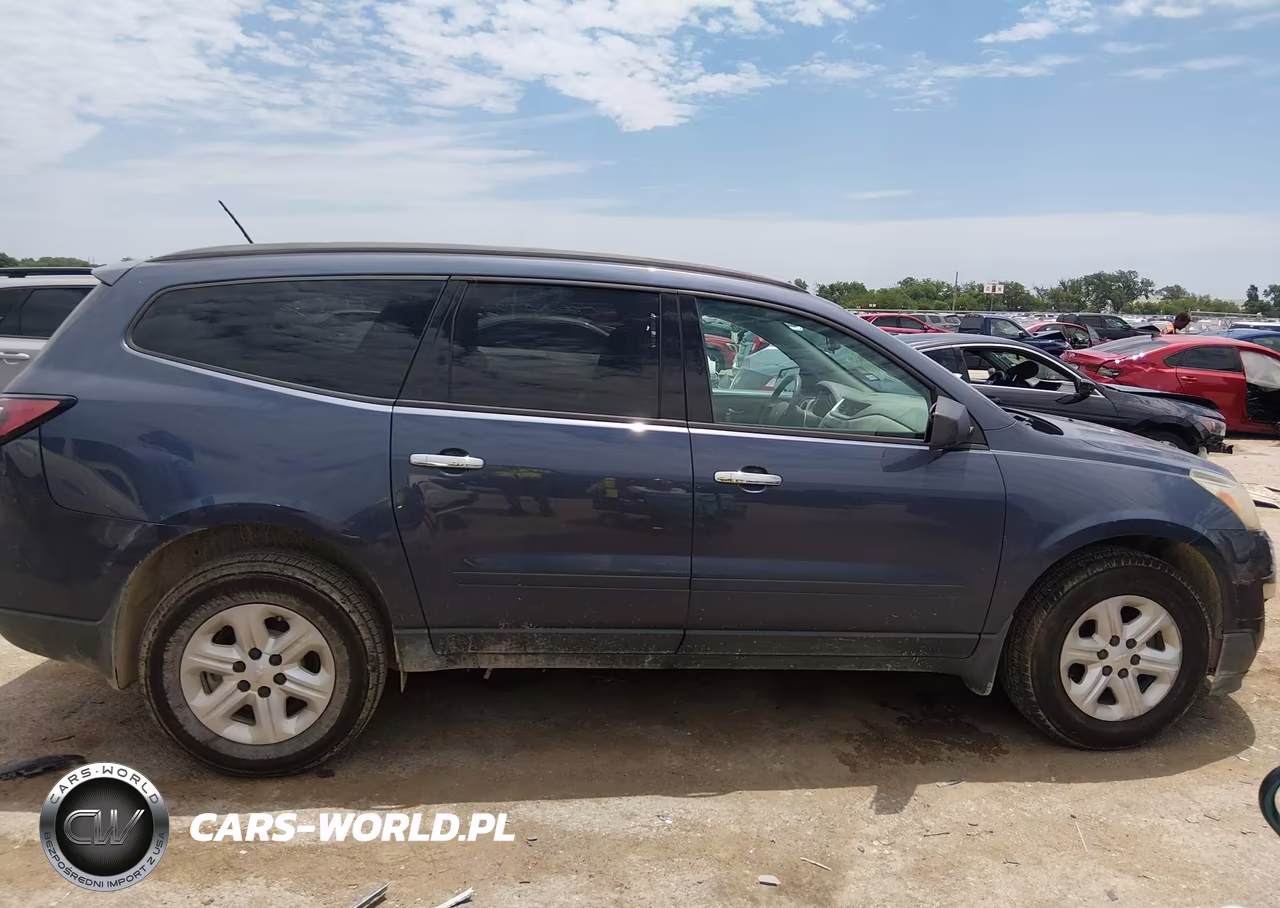2013 Chevrolet Traverse Ls VIN:1GNKRFED3DJ141262 - 13