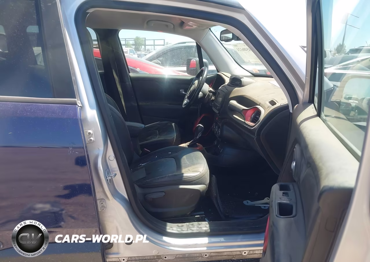 2017 Jeep Renegade Trailhawk 4X4 VIN:ZACCJBCB1HPG36578 - 5