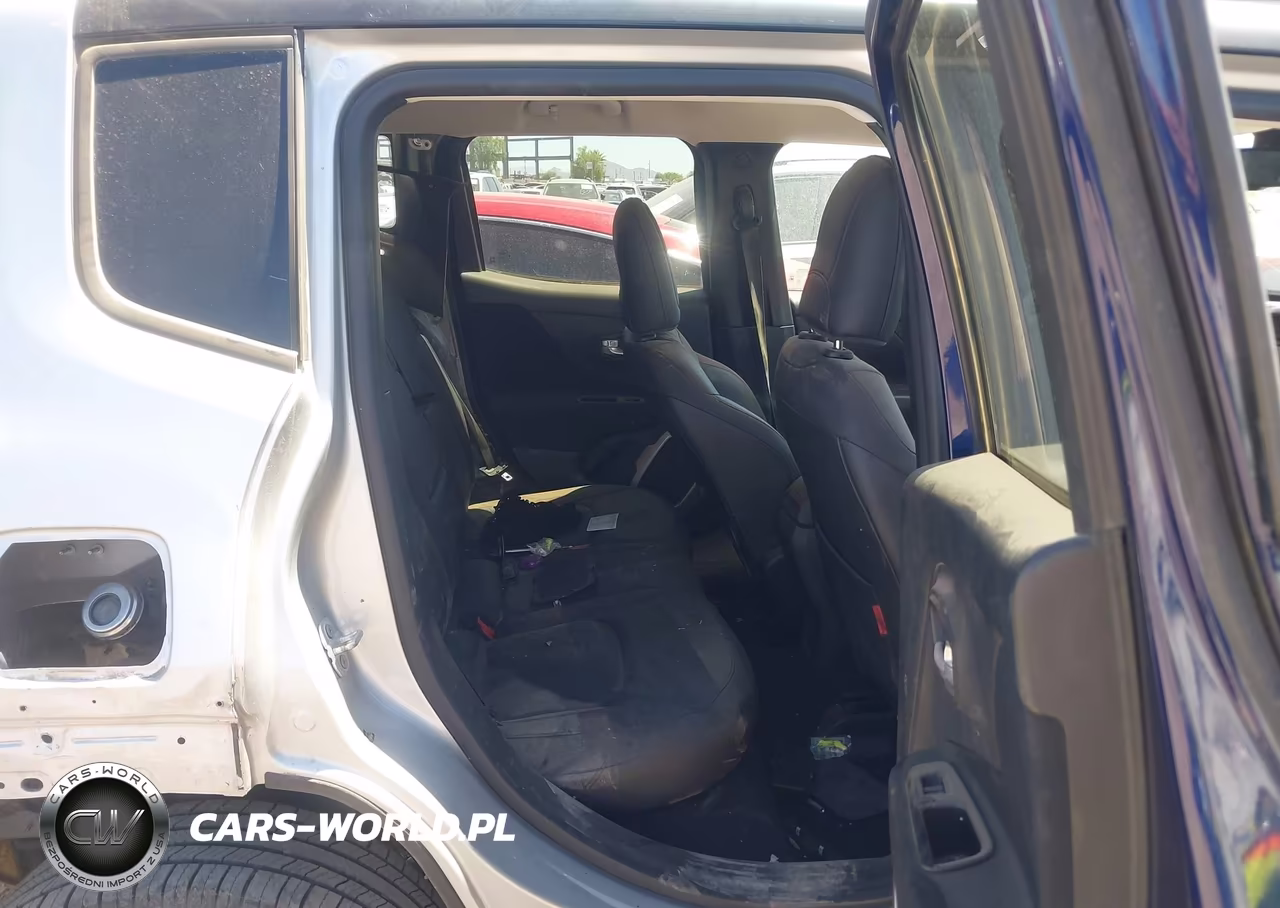 2017 Jeep Renegade Trailhawk 4X4 VIN:ZACCJBCB1HPG36578 - 8