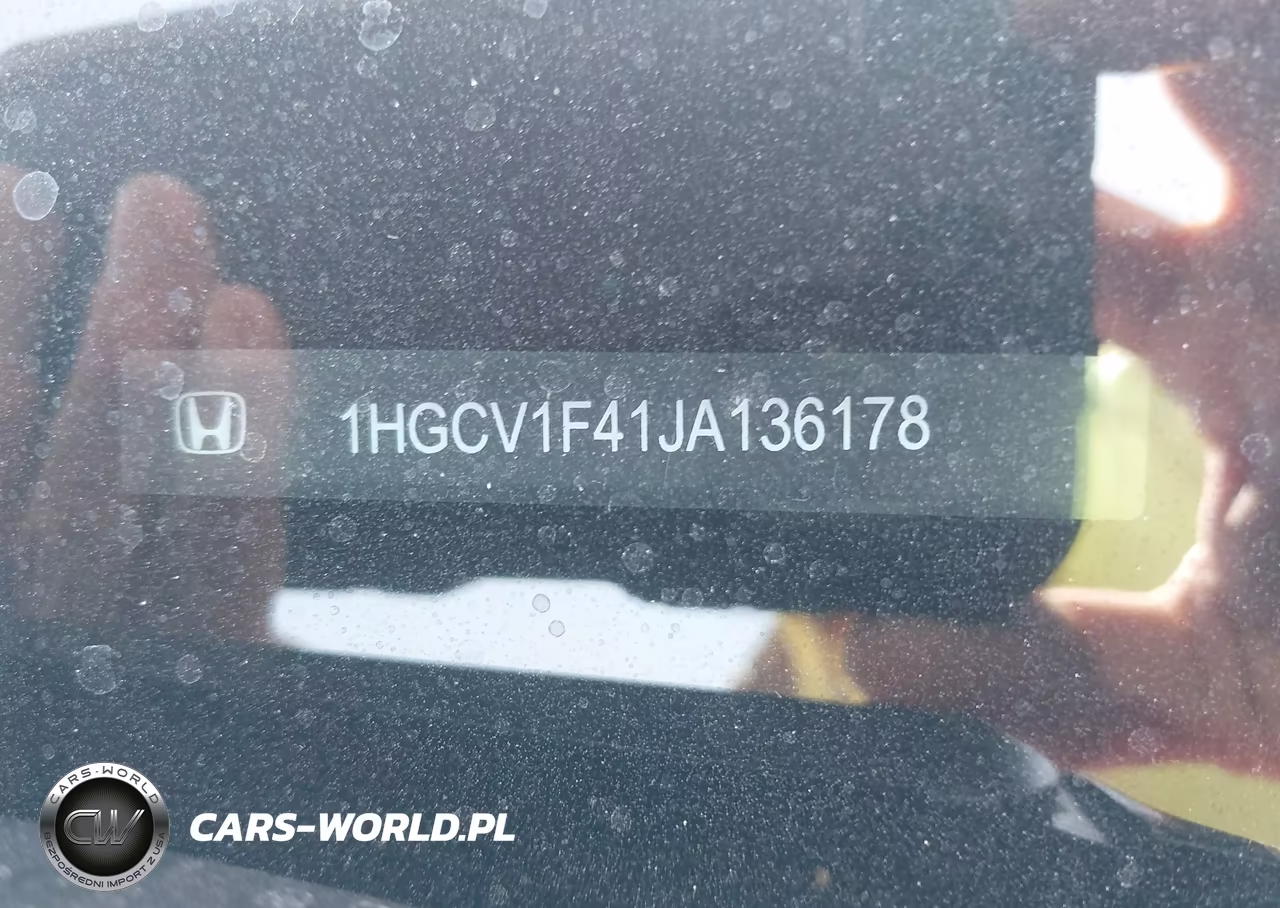 2018 Honda Accord Ex VIN:1HGCV1F41JA136178 - 9