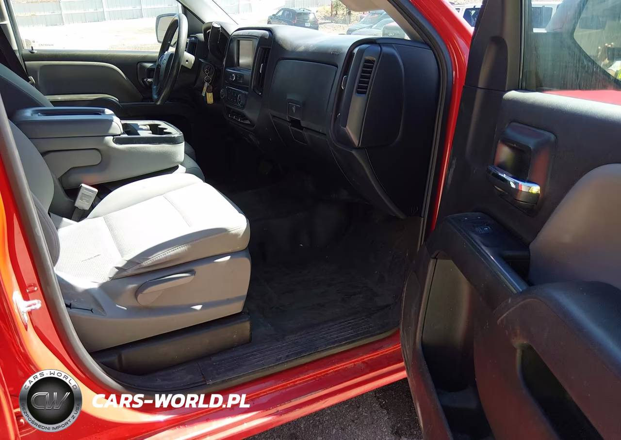 2018 Chevrolet Silverado 1500 Wt VIN:3GCPCNEH6JG332507 - 5