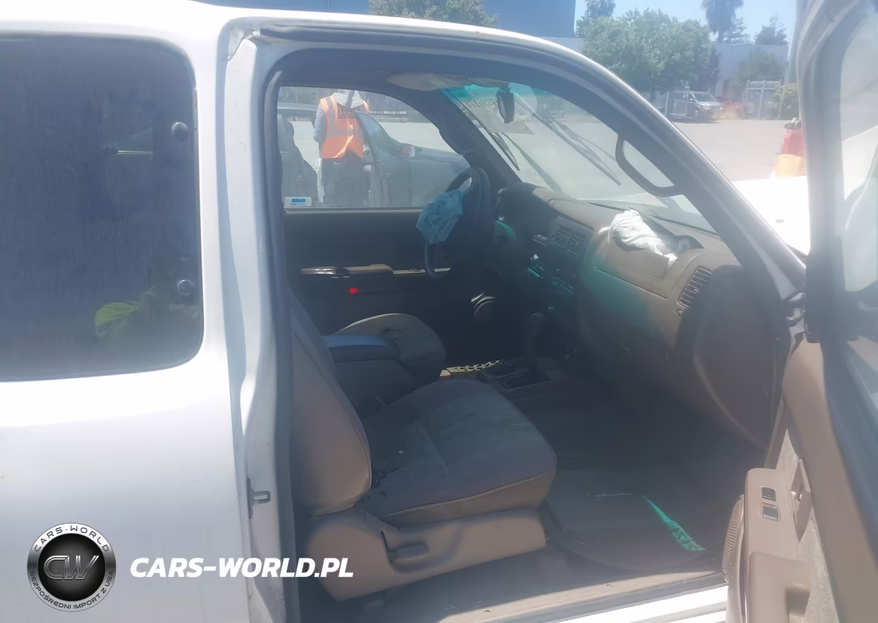 2000 Toyota Tacoma Prerunner V6 VIN:4TASN92N9YZ682368 - 5