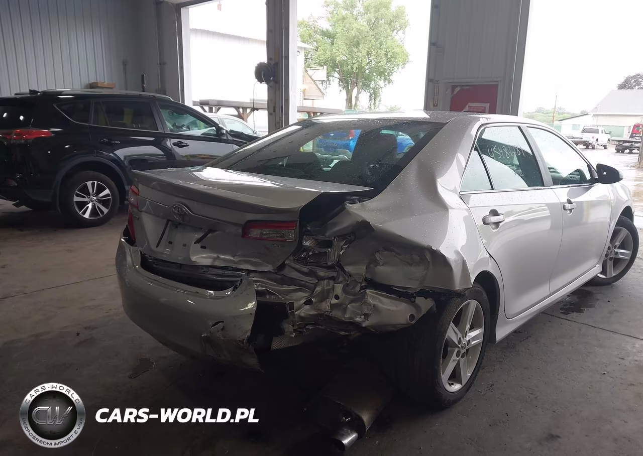 2014 Toyota Camry Se VIN:4T1BF1FK6EU415390 - 6