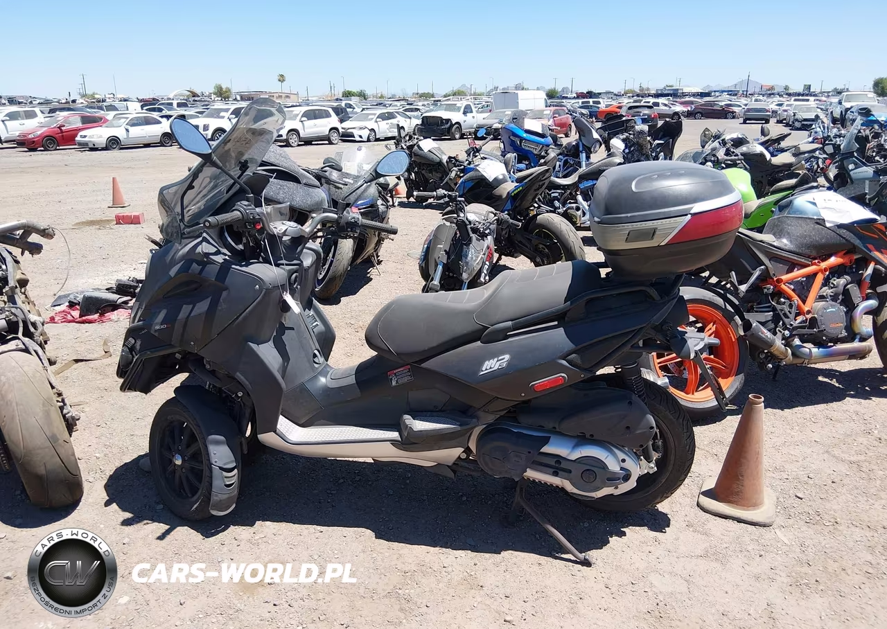 2009 Piaggio Mp3 500 VIN:ZAPM610X295001037 - 13