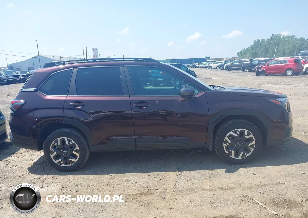 2026 Subaru Forester Premium VIN:4S4SLDD65T3074793 - 14