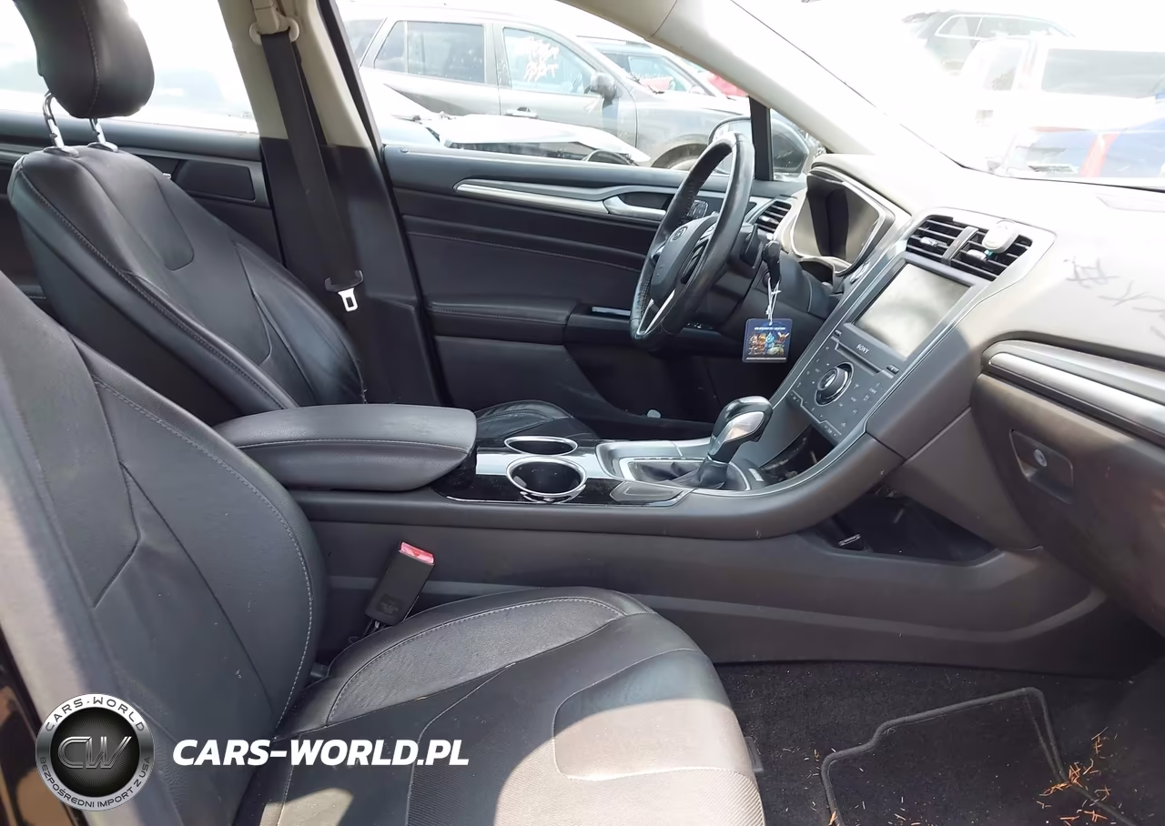 2013 Ford Fusion Titanium VIN:3FA6P0K96DR124609 - 5