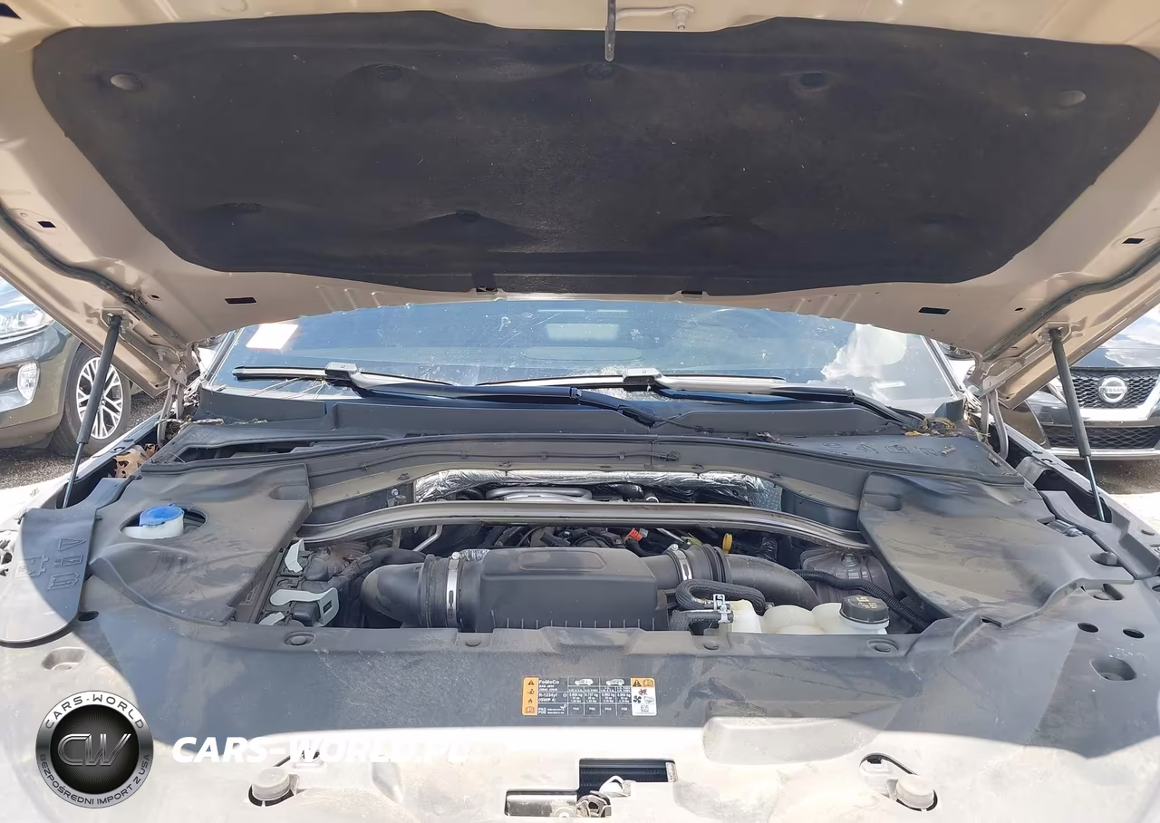 2020 Lincoln Aviator Reserve VIN:5LM5J7XC1LGL08925 - 10