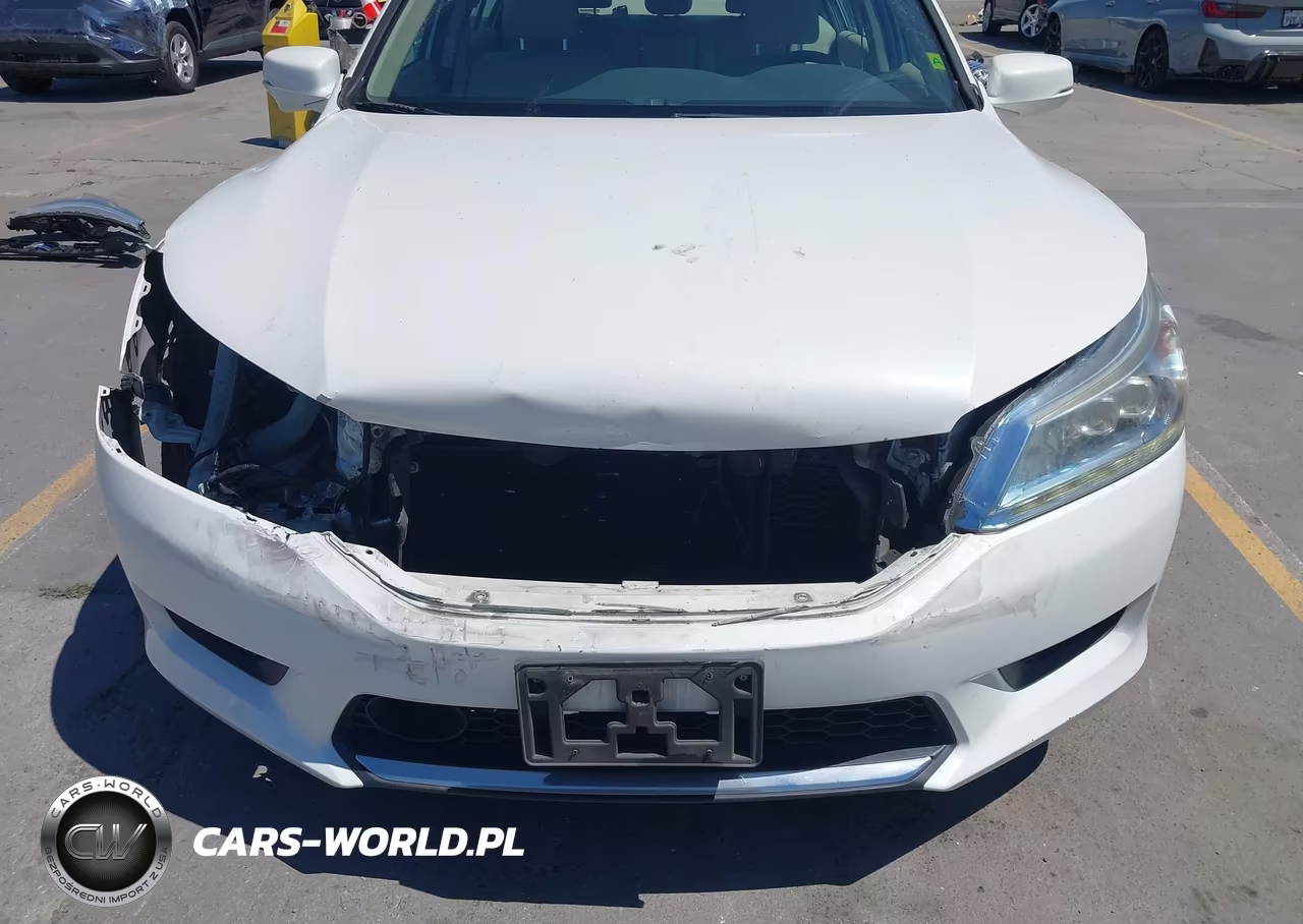 2015 Honda Accord Hybrid Touring VIN:1HGCR6F7XFA001381 - 6