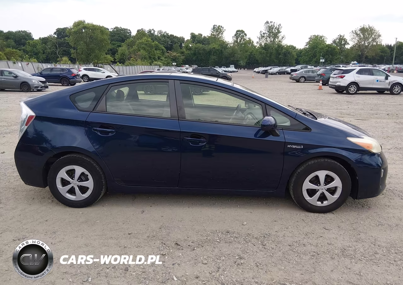 2012 Toyota Prius VIN:JTDKN3DU7C1524768 - 13