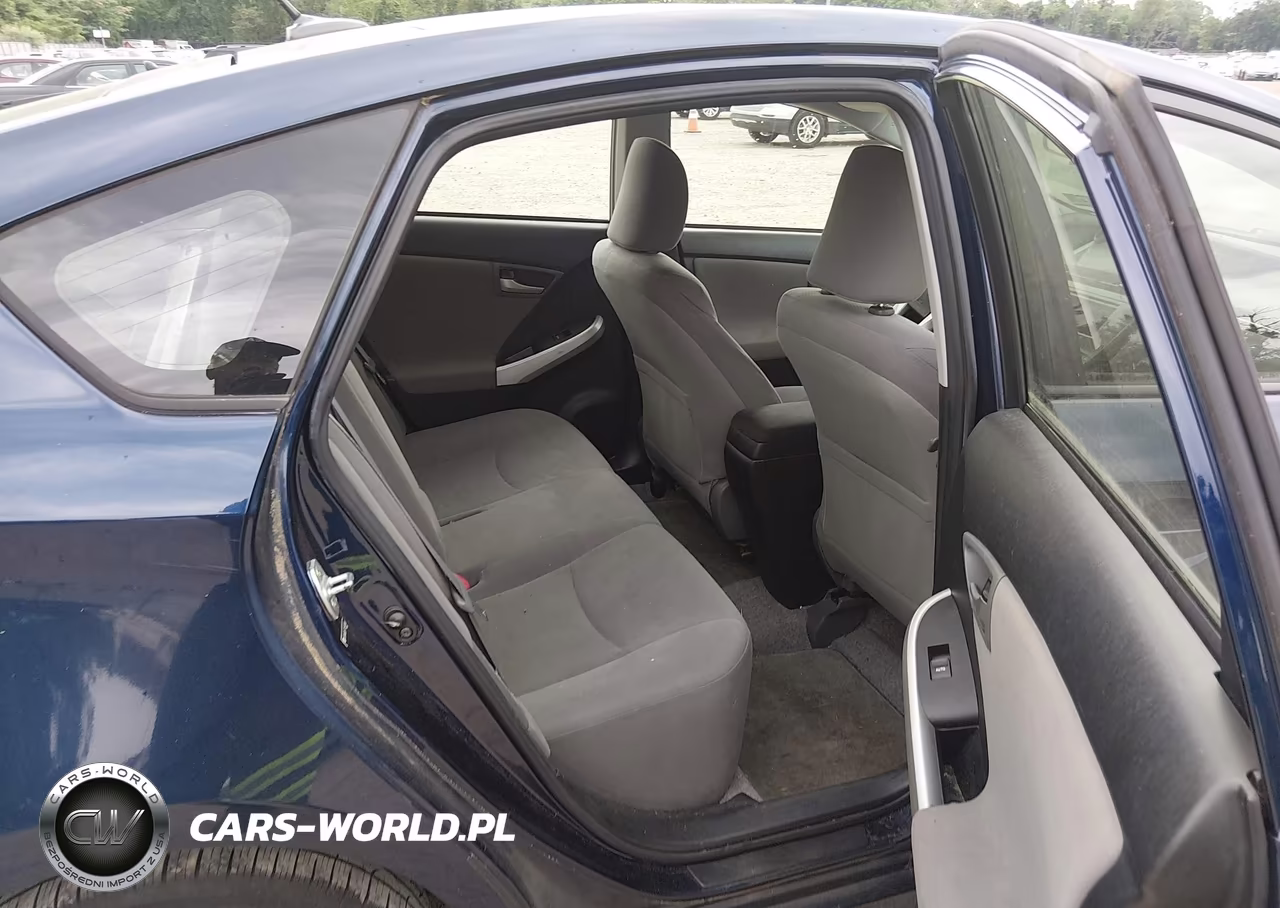 2012 Toyota Prius VIN:JTDKN3DU7C1524768 - 8