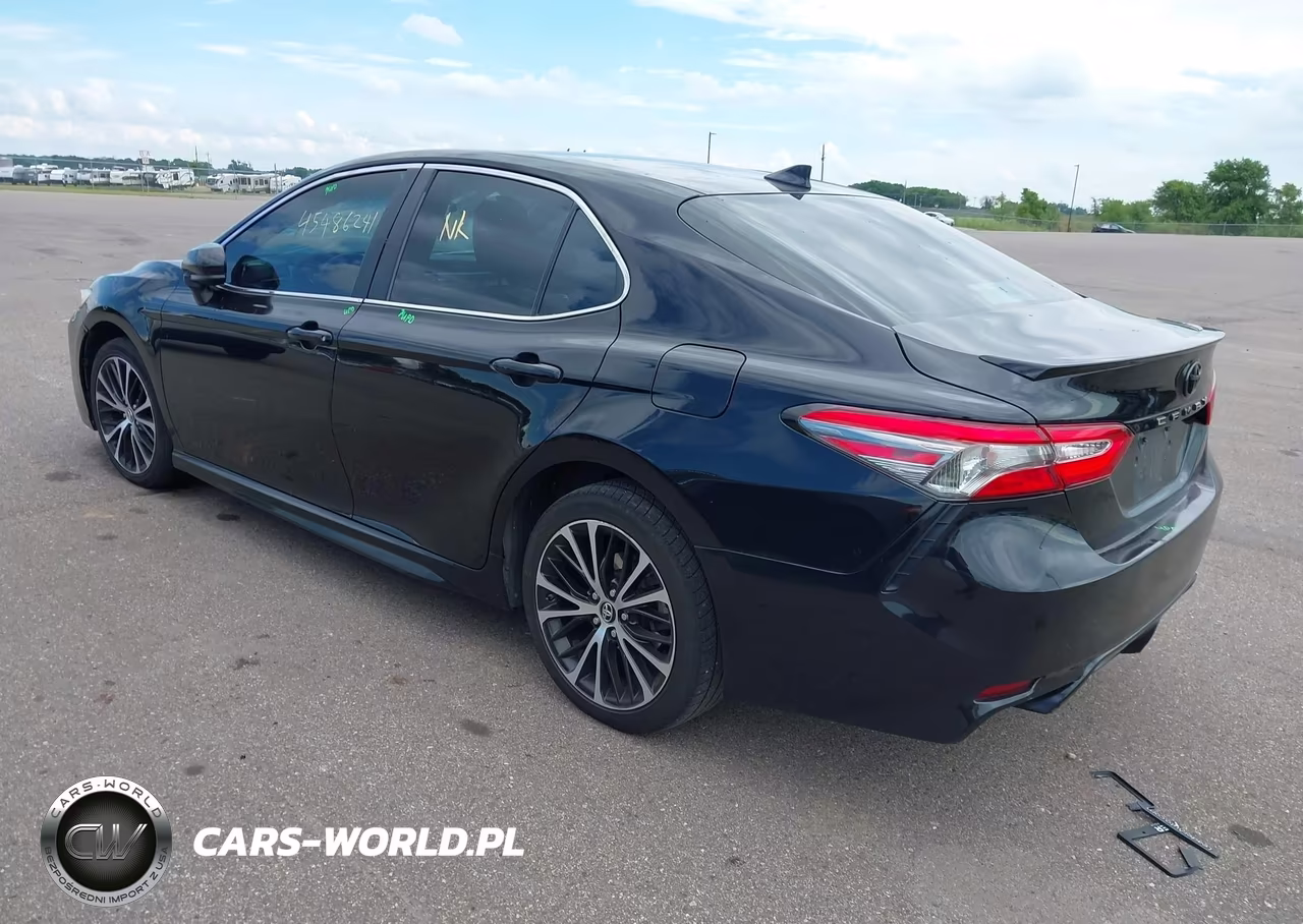 2019 Toyota Camry Se VIN:4T1B11HK3KU766698 - 3