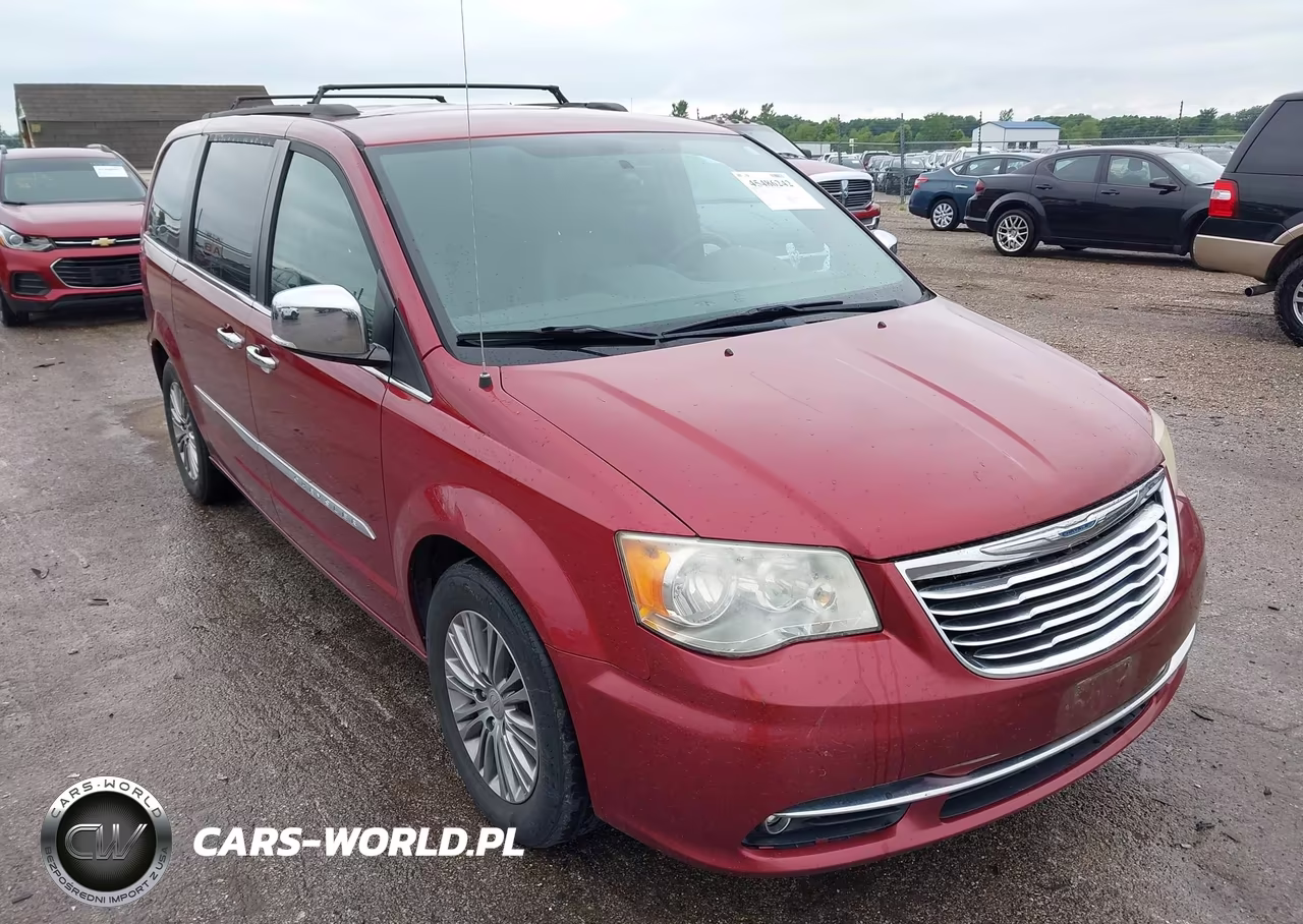 2014 Chrysler Town & Country Touring-L – zdjęcie 1 z 16