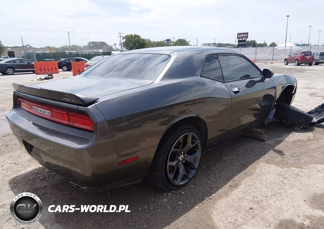 2014 Dodge Challenger Sxt VIN:2C3CDYAG3EH224690 - 4
