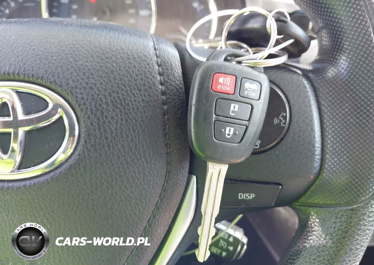 2015 Toyota Corolla Le VIN:2T1BURHE1FC352911 - 11