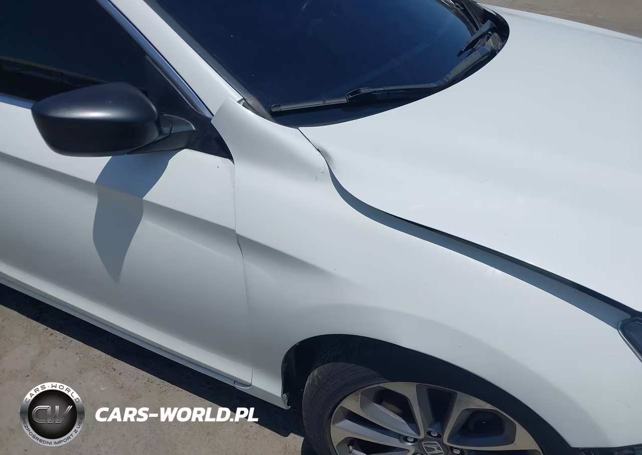 2015 Honda Accord Sport VIN:1HGCR2F55FA068431 - 20