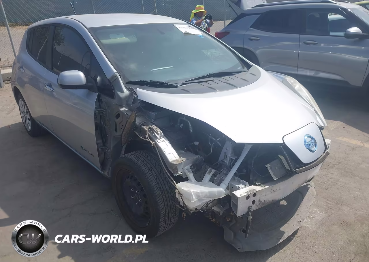 2013 Nissan Leaf S