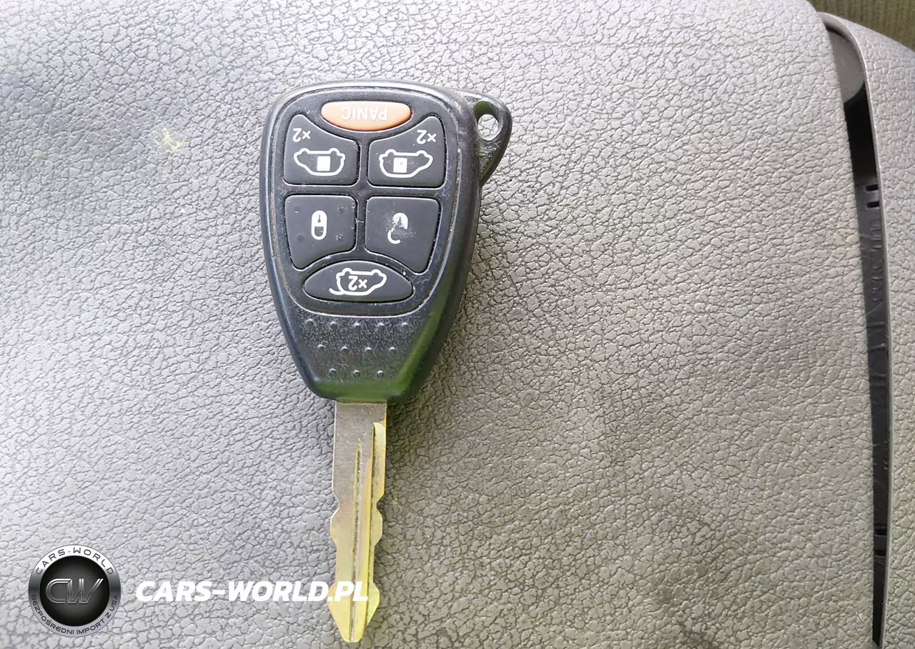 2007 Chrysler Town & Country Lx VIN:2A8GP44R47R246178 - 11